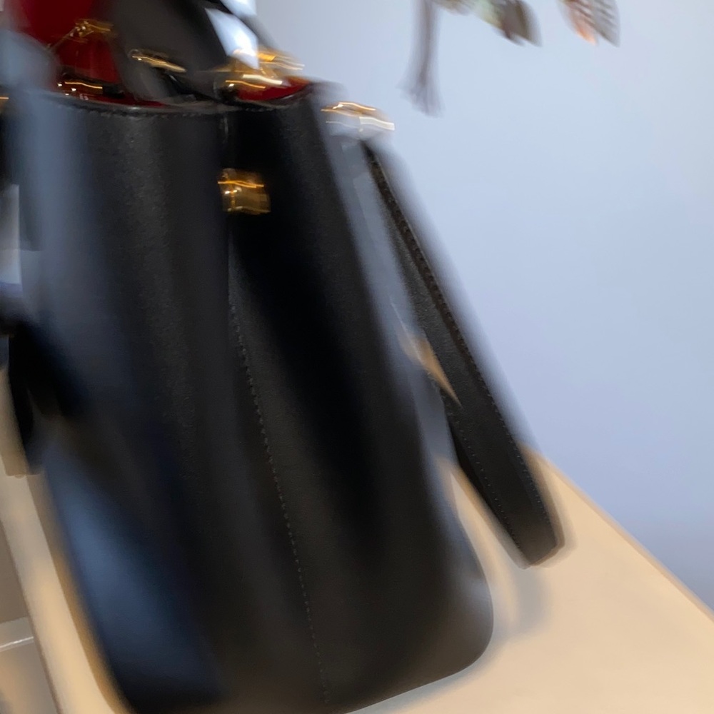 Lauren Ralph Lauren Black and Gold Tote - Picture 6 of 8